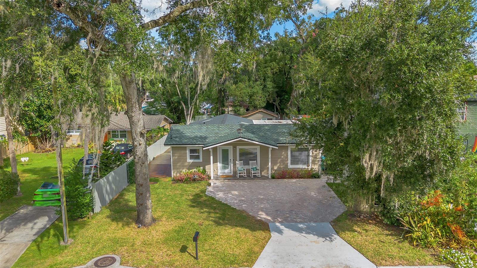 Image 33 of 35 For 529 E Harding St