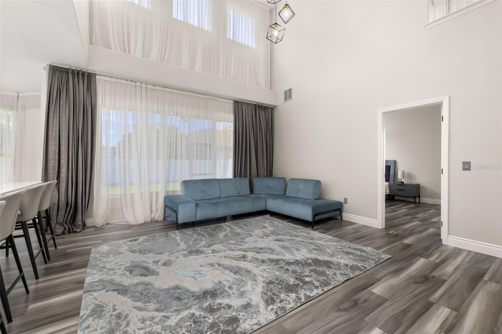 Image 10 of 65 For 13247 Hatherton Circle