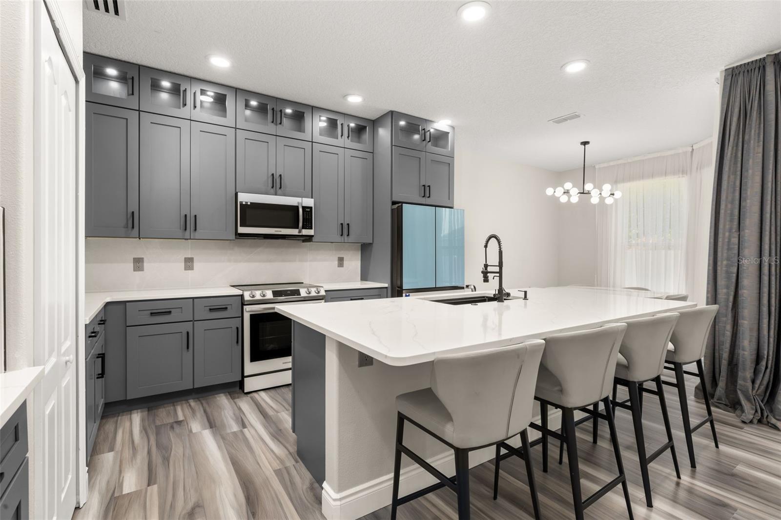 Image 13 of 65 For 13247 Hatherton Circle