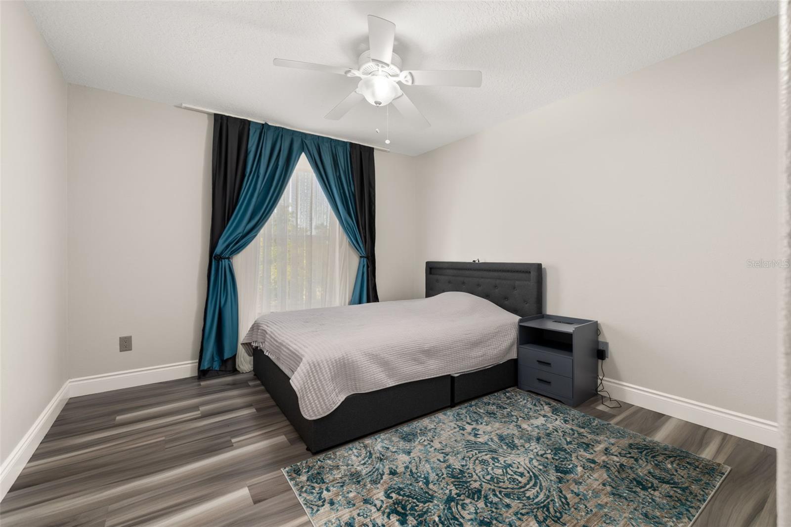 Image 42 of 65 For 13247 Hatherton Circle