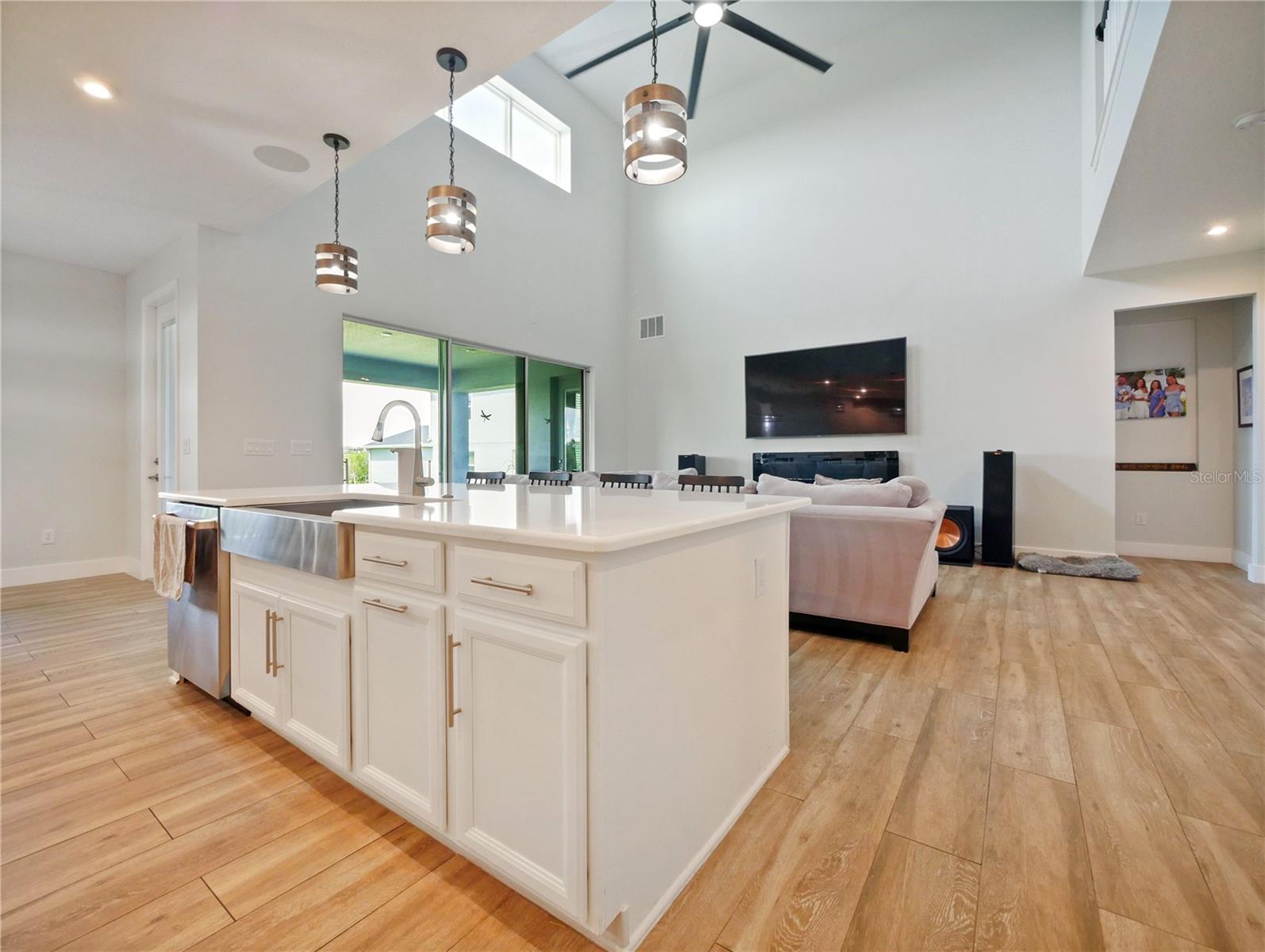 Image 15 of 94 For 2196 Cedar Springs Way