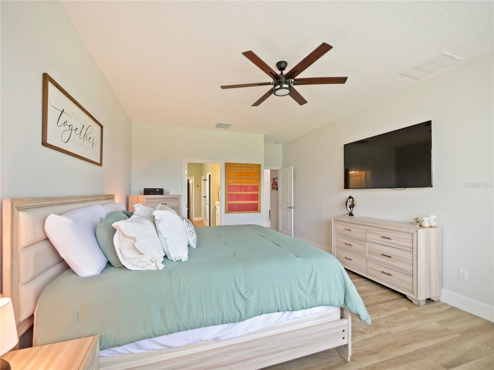 Image 31 of 94 For 2196 Cedar Springs Way