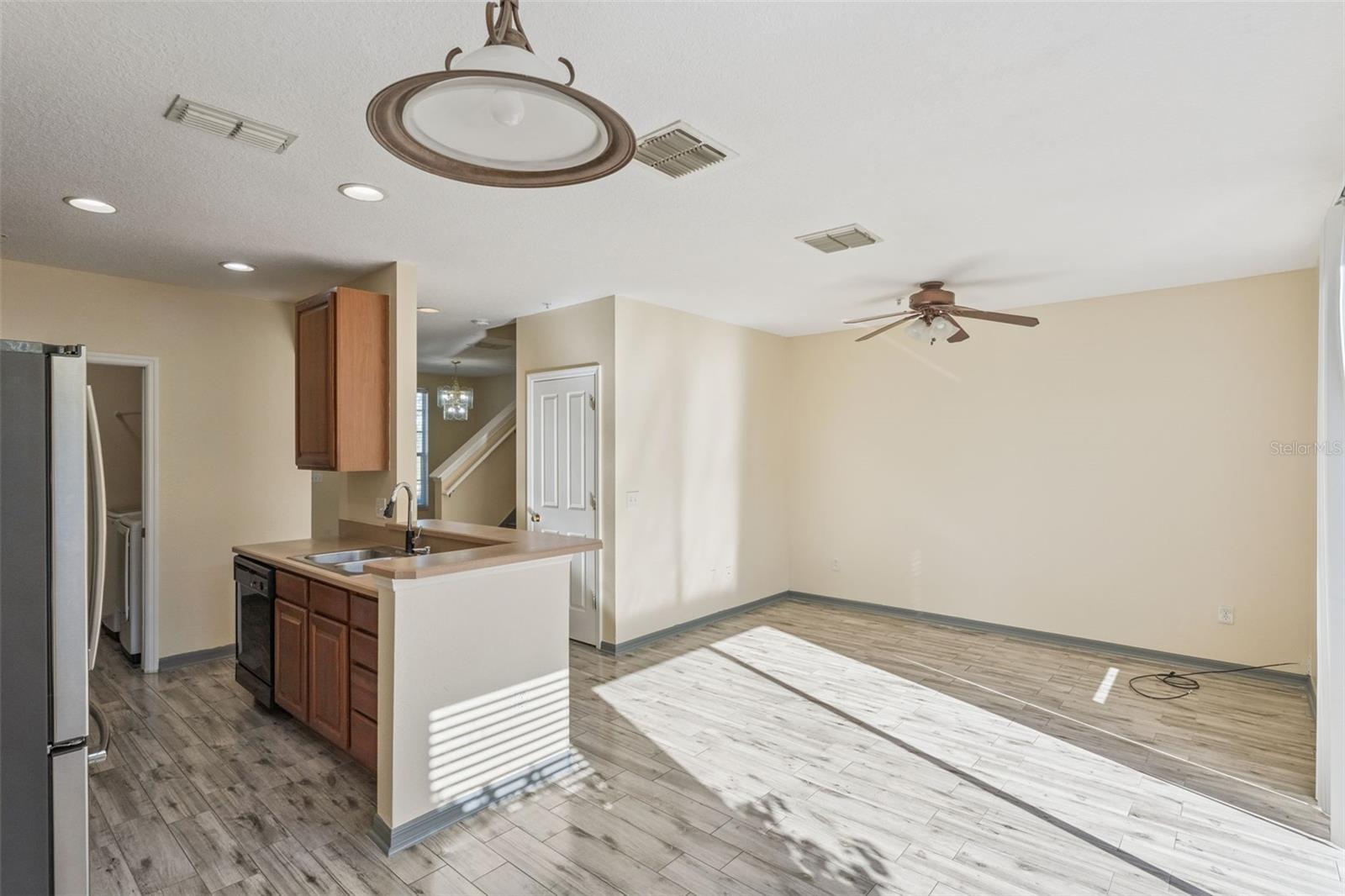 Image 10 of 43 For 6215 Chickasaw Trail