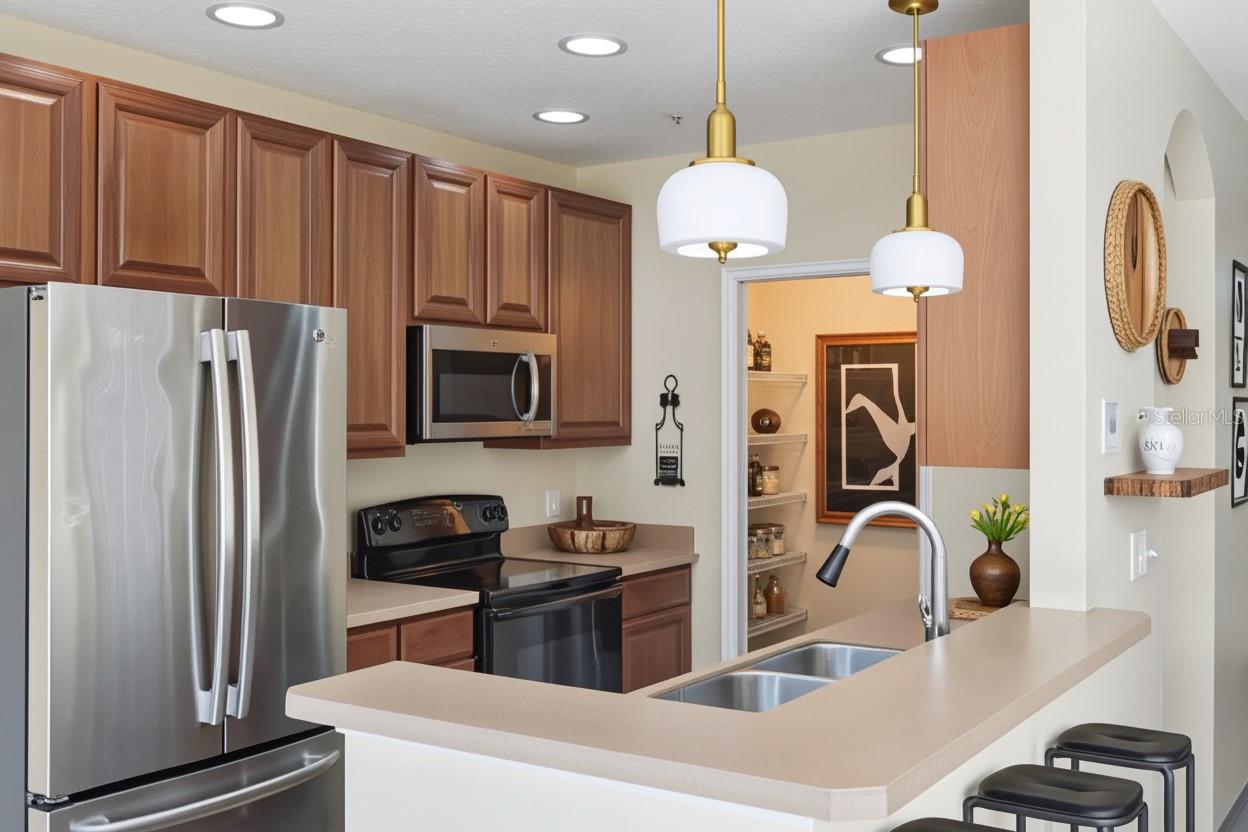 Image 11 of 43 For 6215 Chickasaw Trail