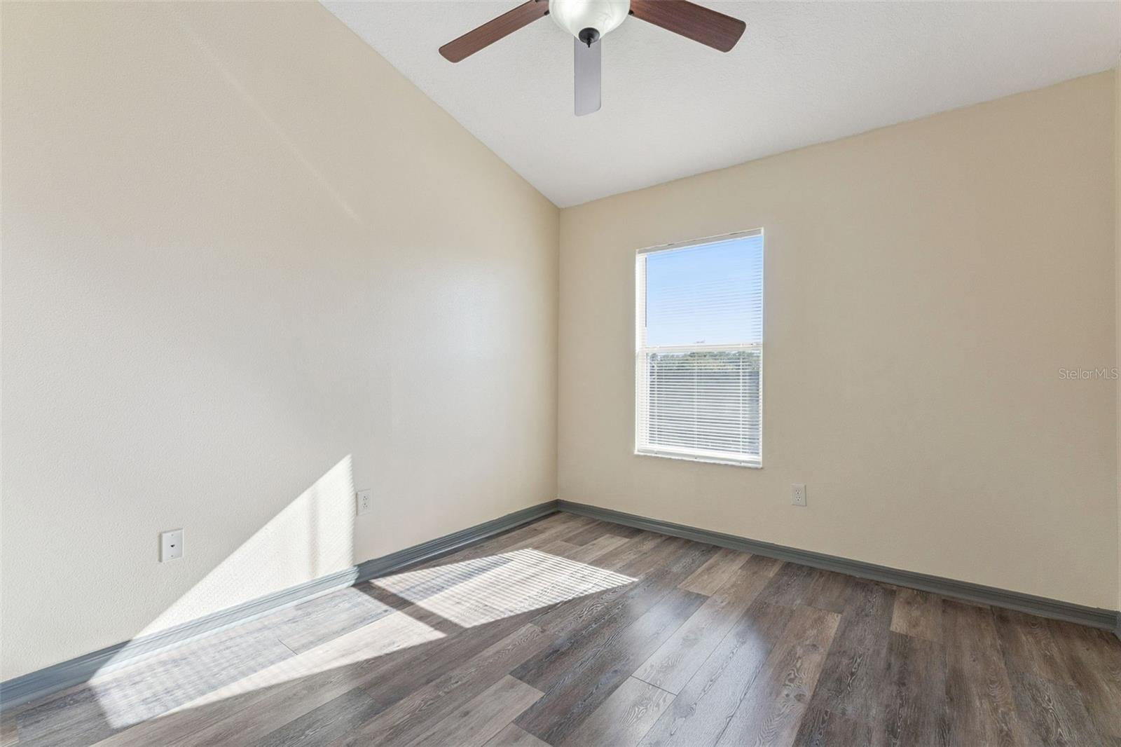 Image 22 of 43 For 6215 Chickasaw Trail