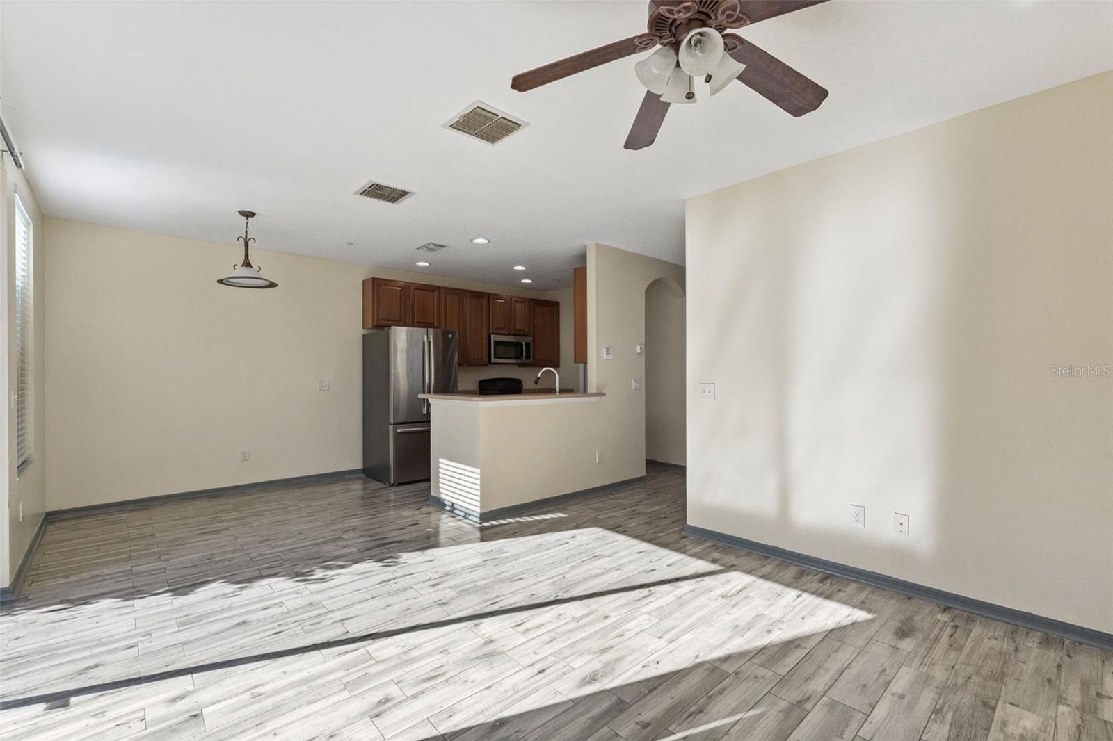 Image 8 of 43 For 6215 Chickasaw Trail