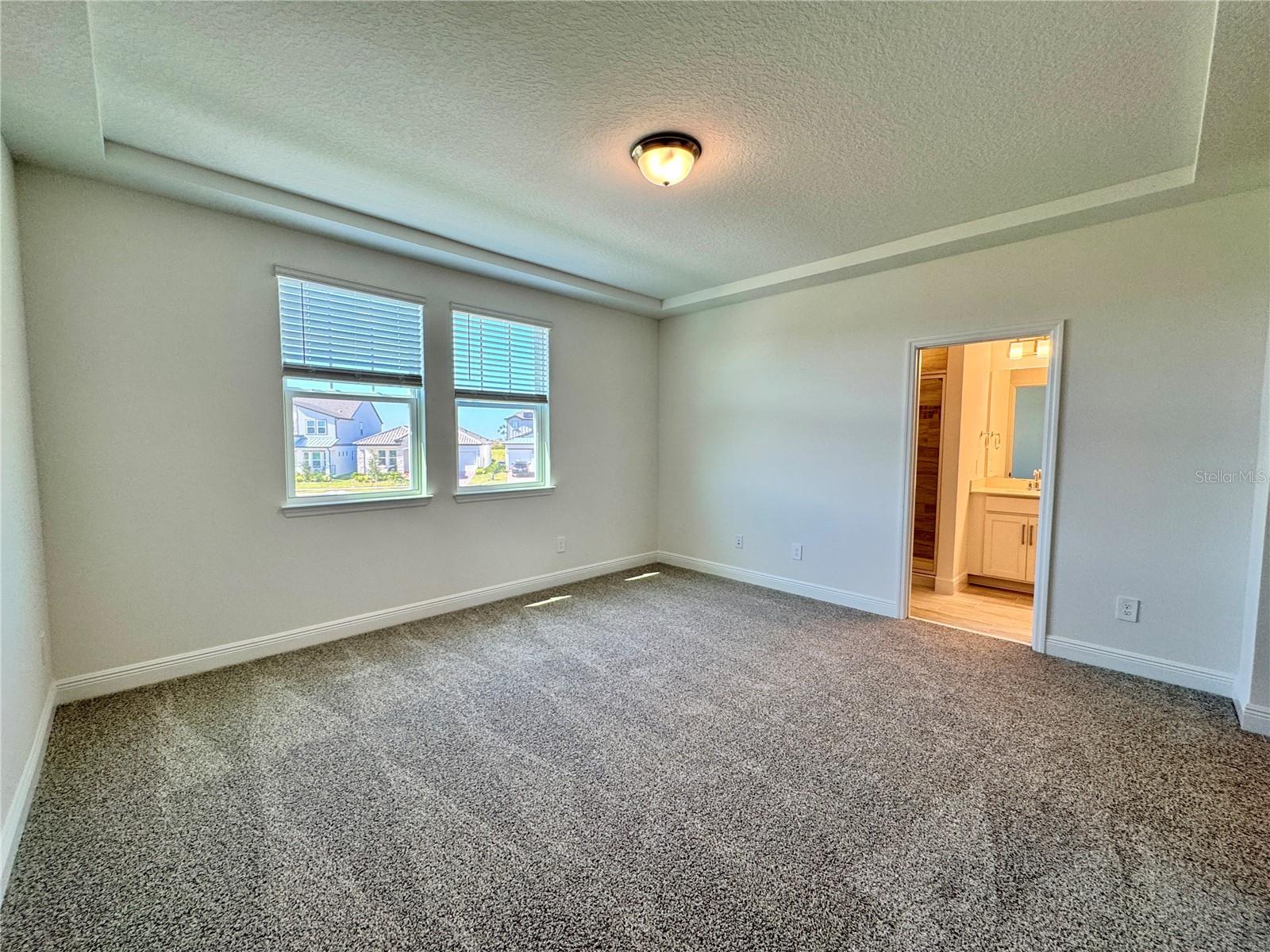 Image 32 of 40 For 5099 Railroad Vine Alley