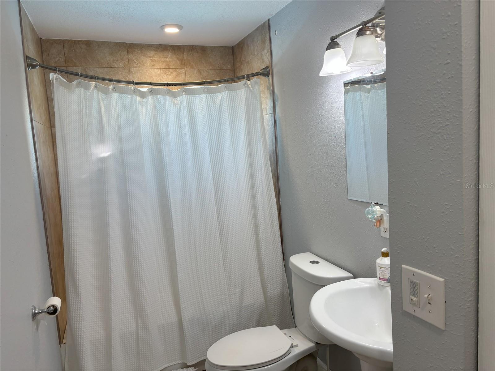 Image 10 of 25 For 6569 Benham Court