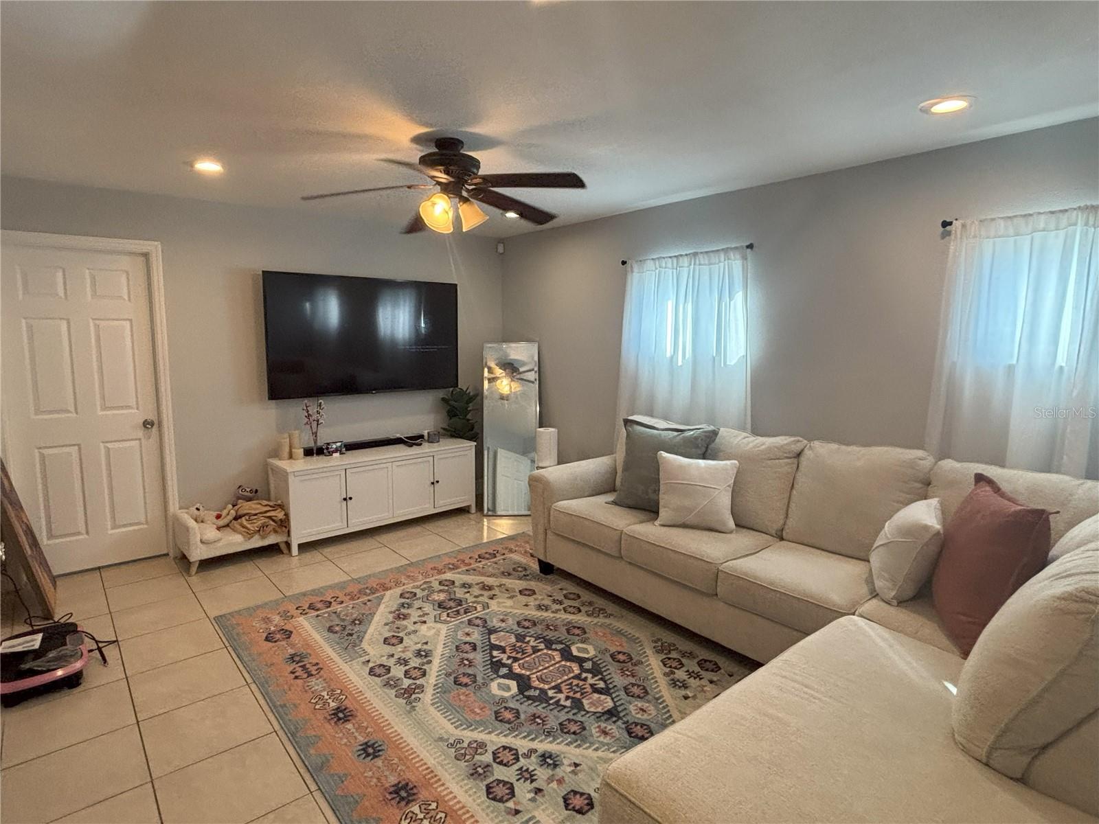 Image 15 of 25 For 6569 Benham Court