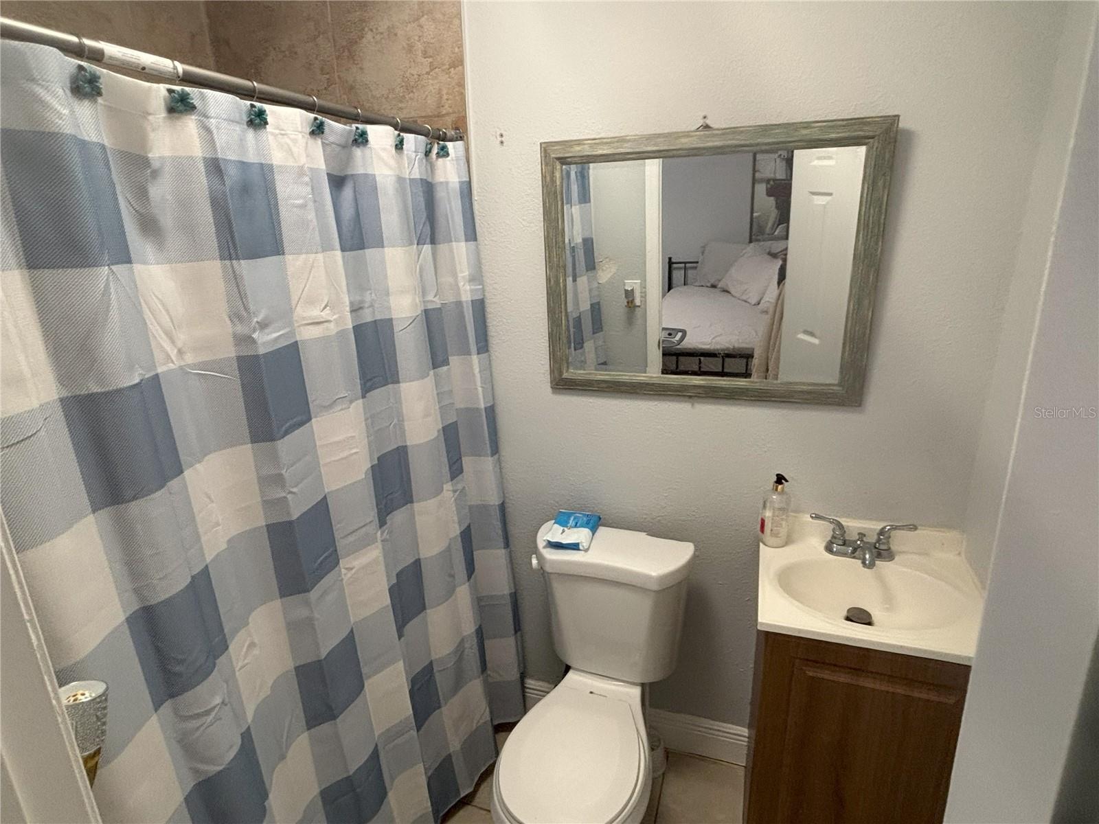 Image 20 of 25 For 6569 Benham Court