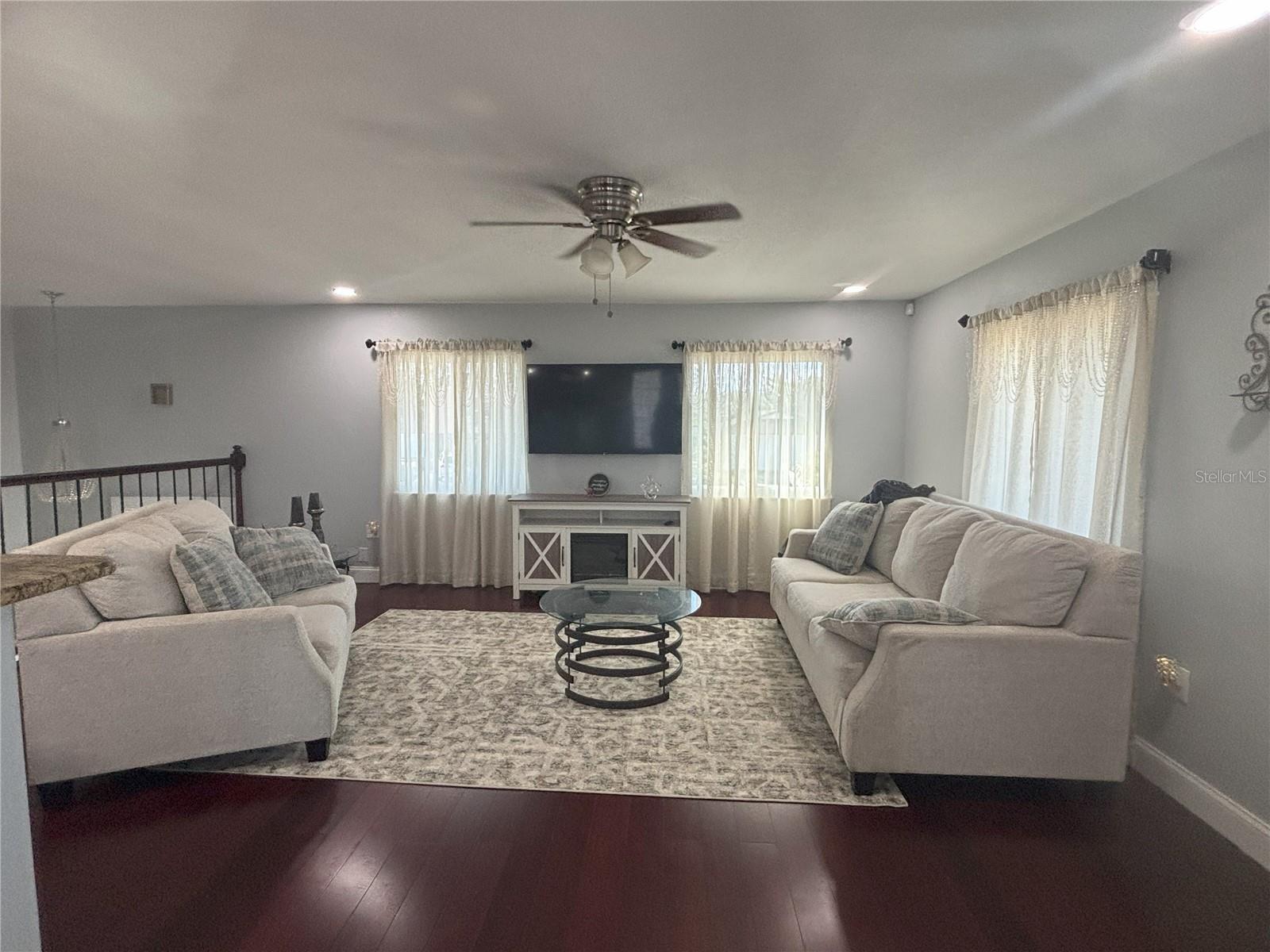 Image 4 of 25 For 6569 Benham Court