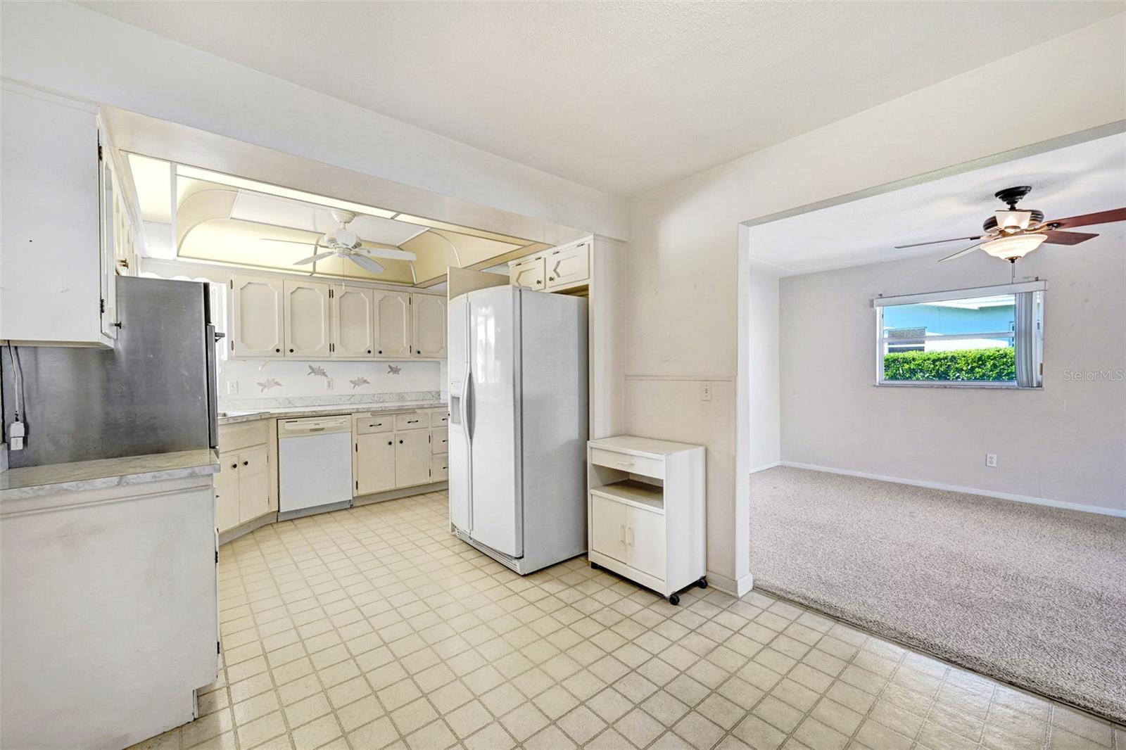 Image 18 of 44 For 159 Antigua Drive