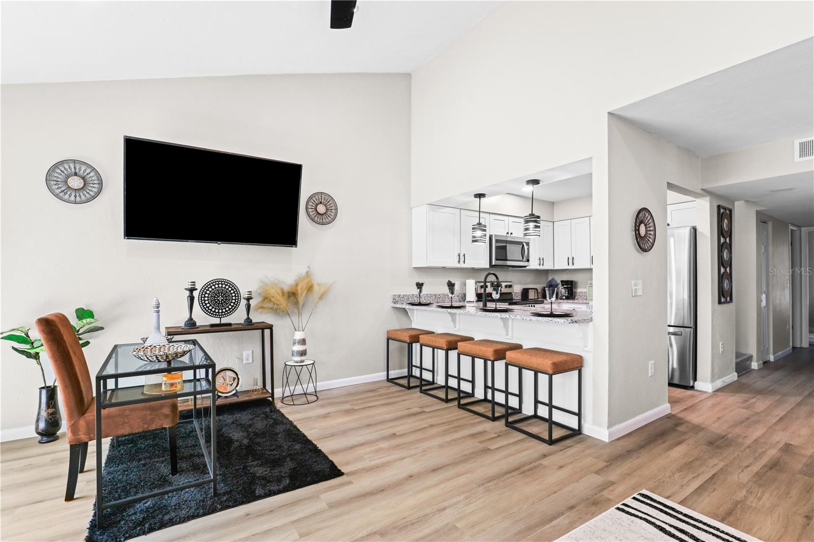 Image 2 of 12 For 4401 21st Lane