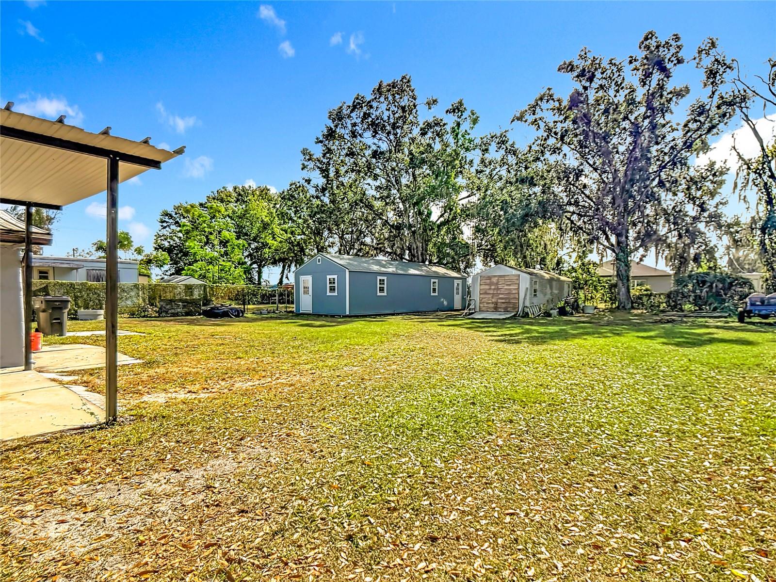 Image 16 of 39 For 2120 Dille Street