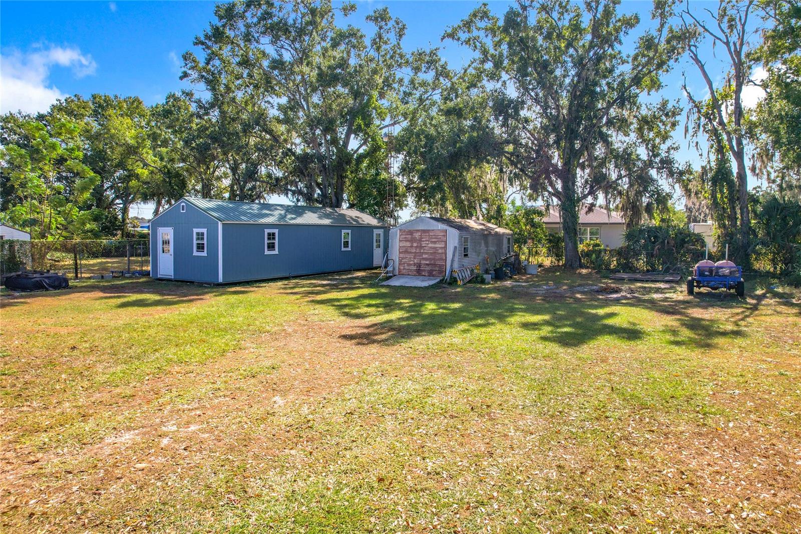 Image 22 of 39 For 2120 Dille Street