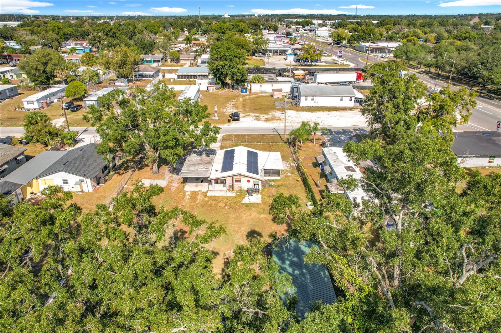 Image 33 of 39 For 2120 Dille Street