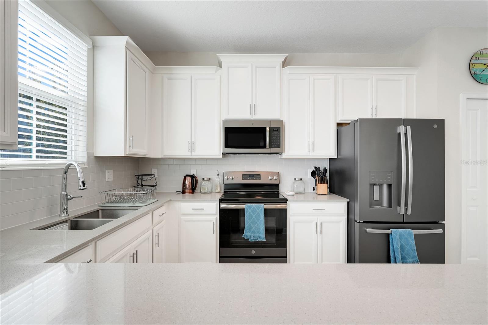 Image 12 of 40 For 2929 Satire St