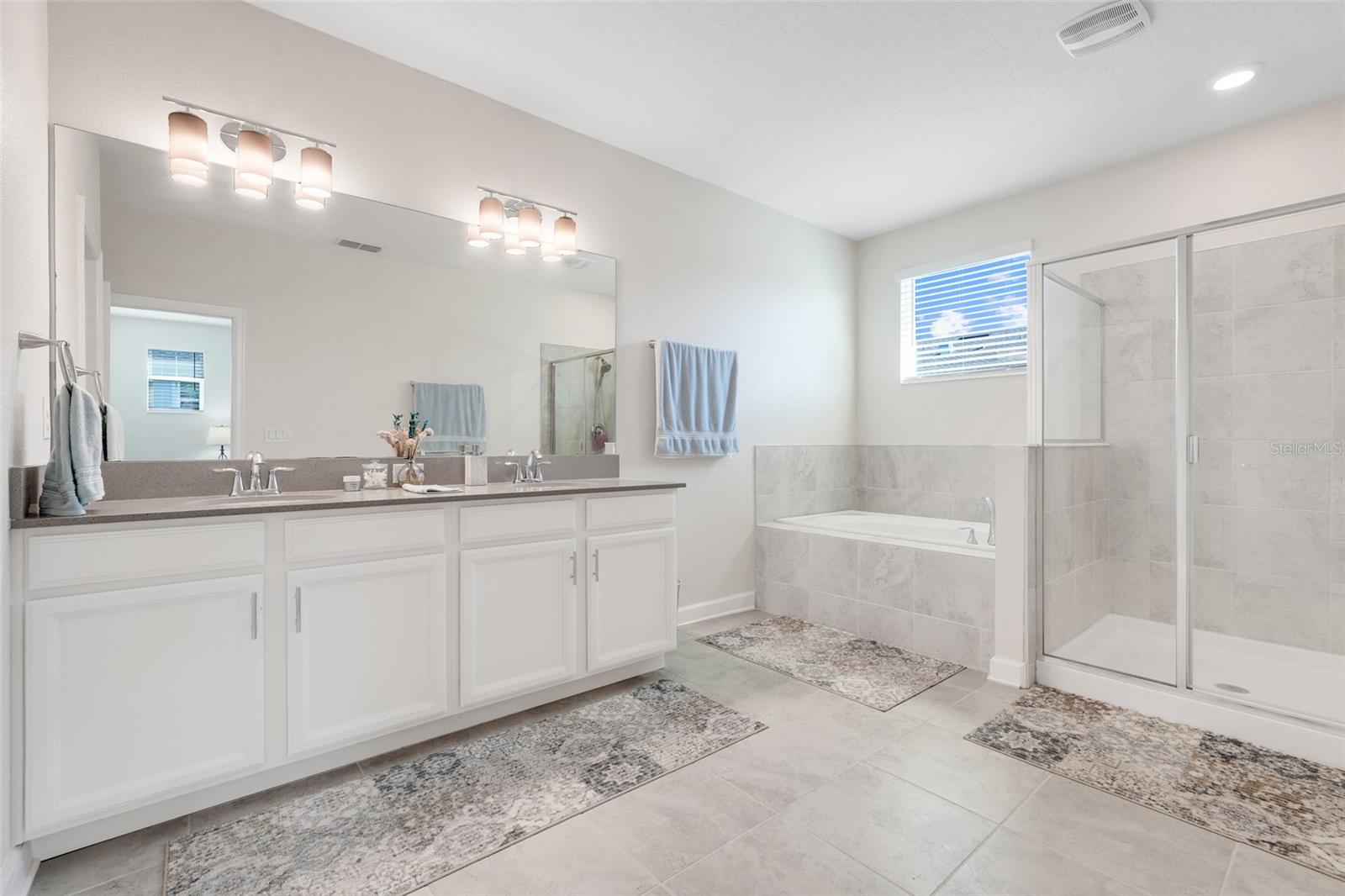 Image 18 of 40 For 2929 Satire St