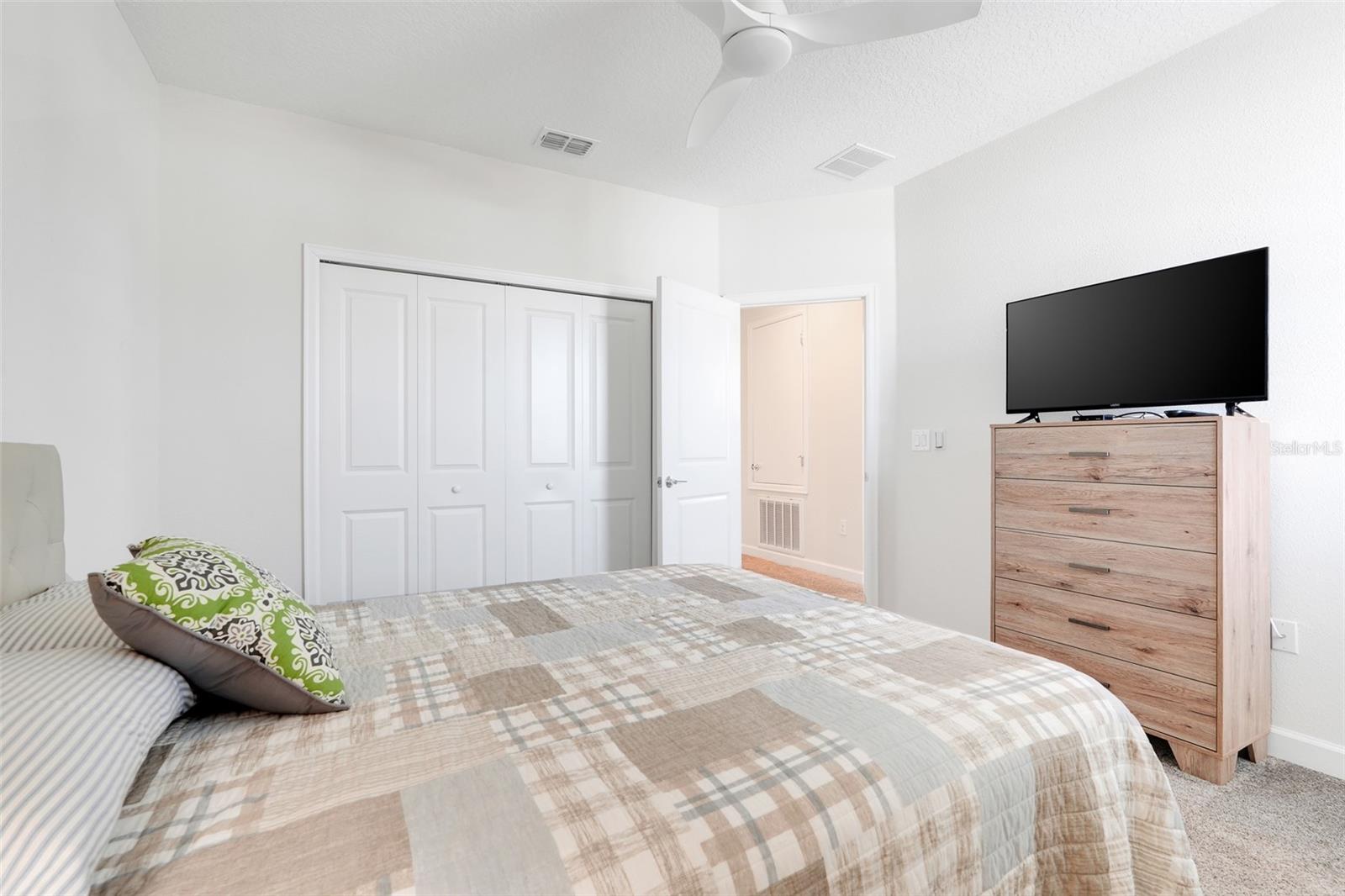 Image 19 of 40 For 2929 Satire St