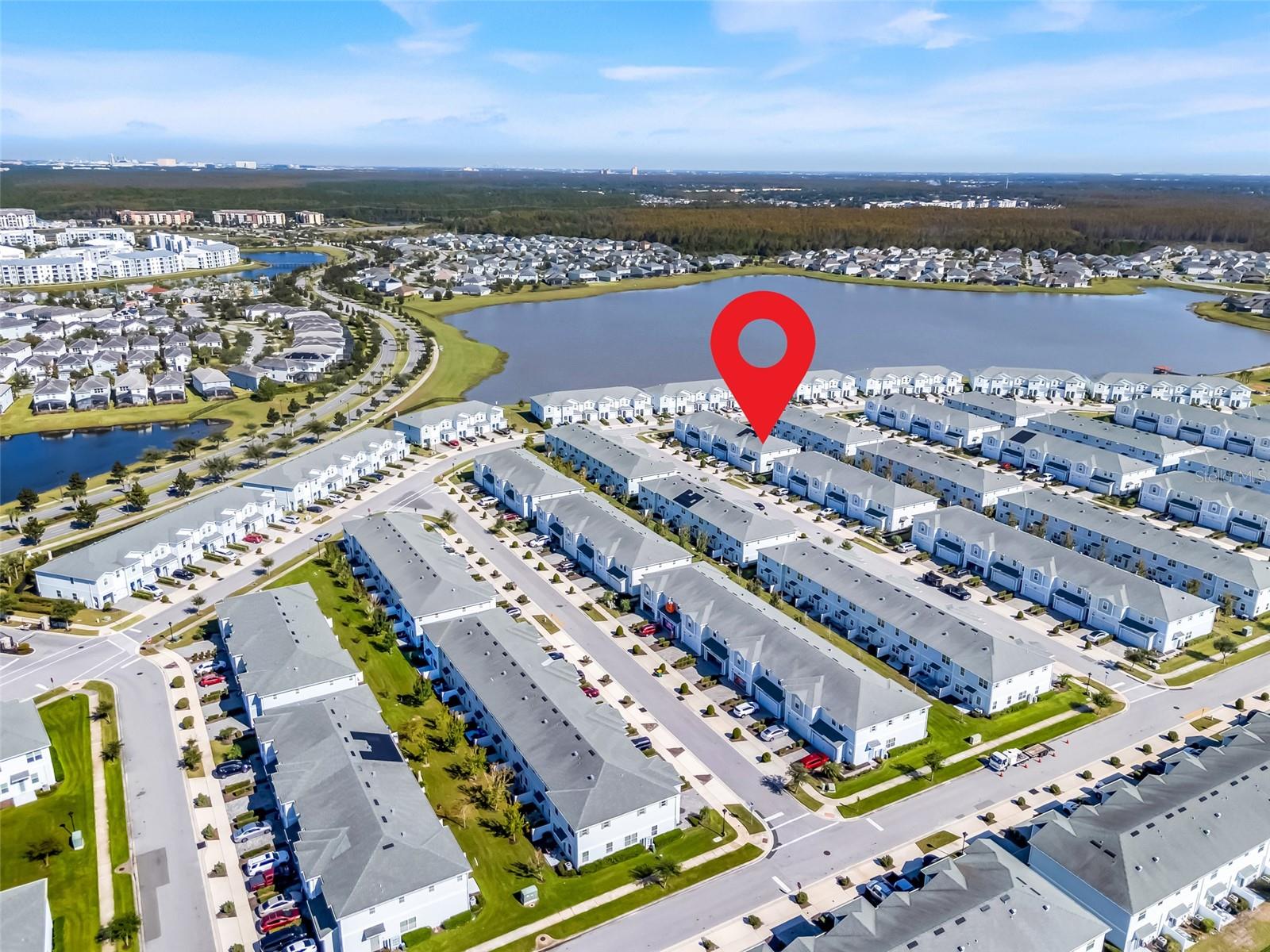 Image 2 of 40 For 2929 Satire St