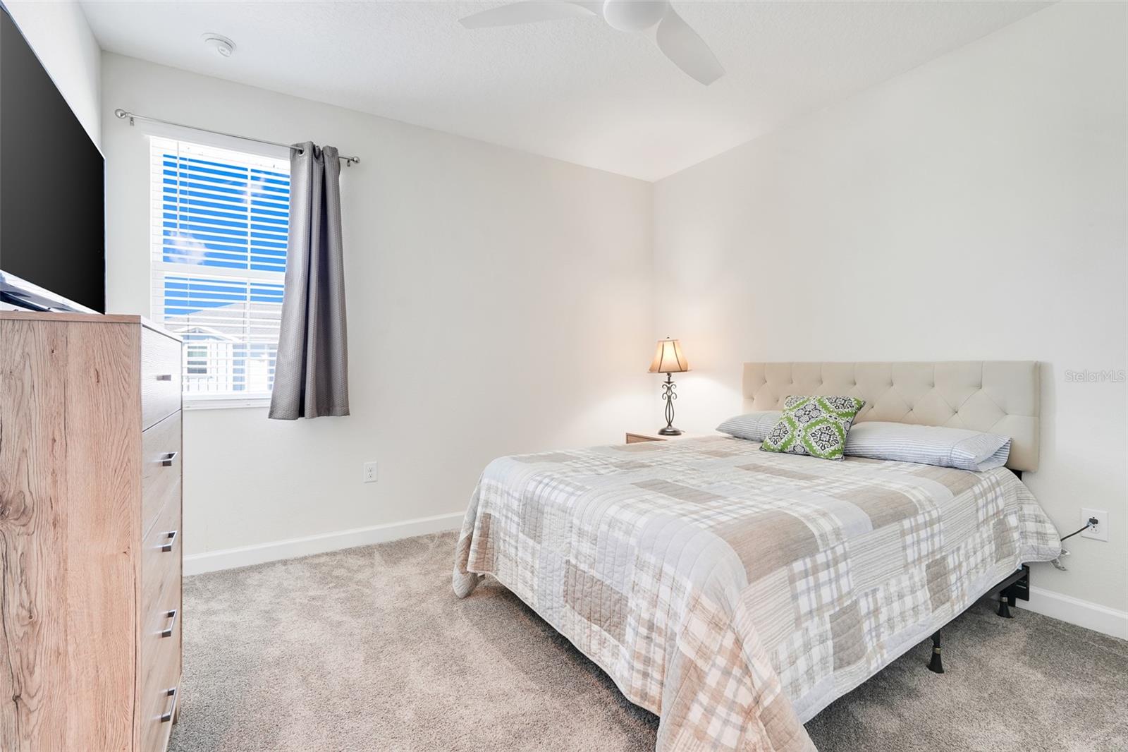 Image 20 of 40 For 2929 Satire St