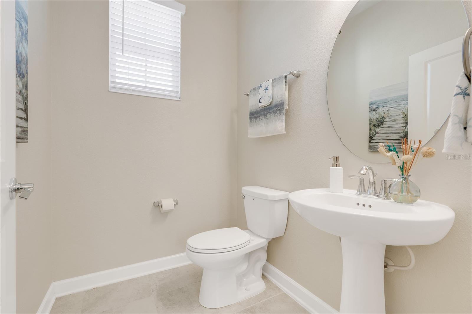 Image 24 of 40 For 2929 Satire St