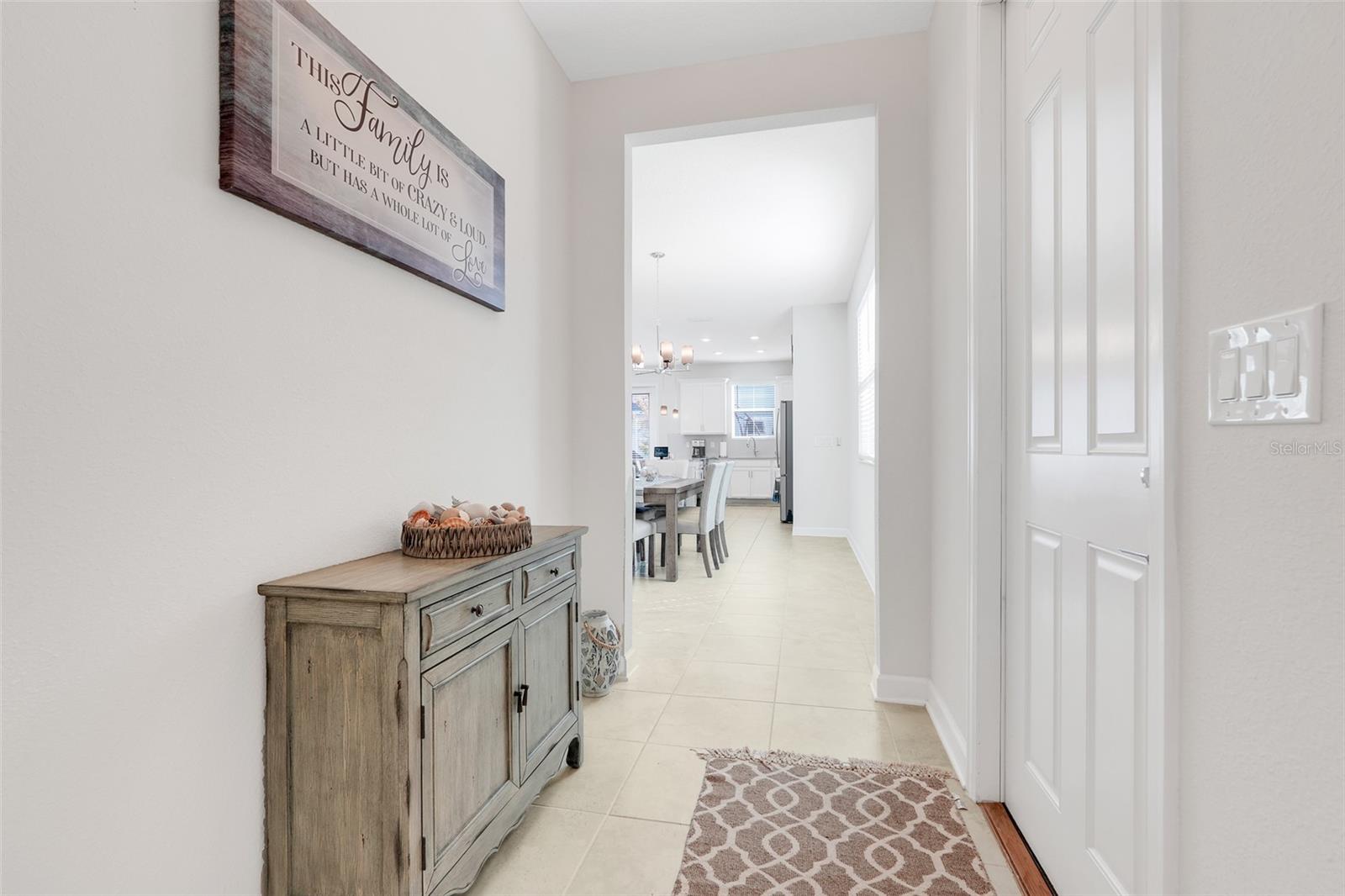 Image 3 of 40 For 2929 Satire St