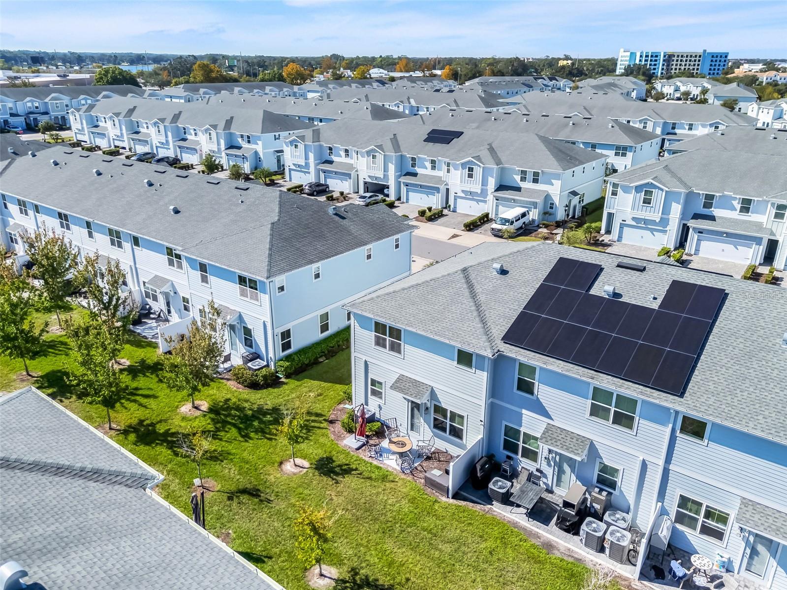 Image 35 of 40 For 2929 Satire St