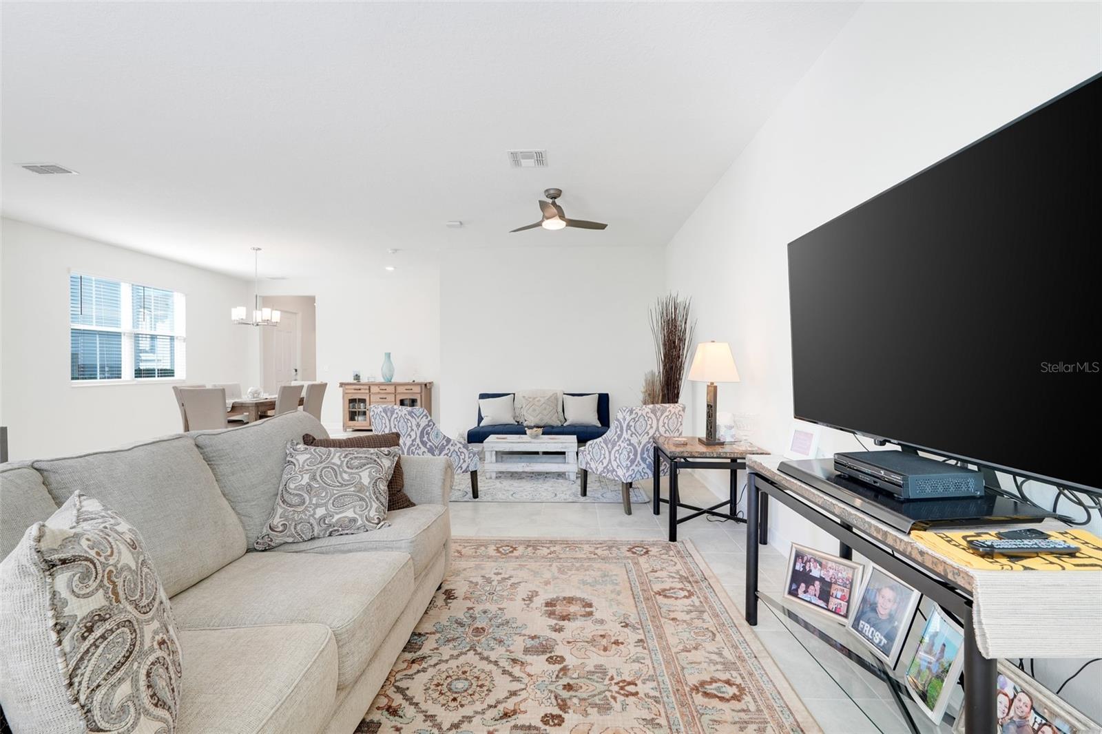 Image 8 of 40 For 2929 Satire St