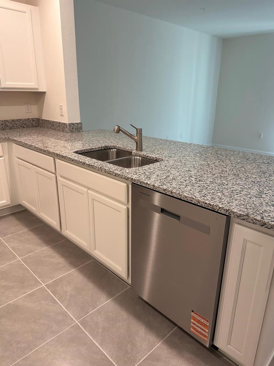 Image 4 of 15 For 3354 Wye Oak Dr