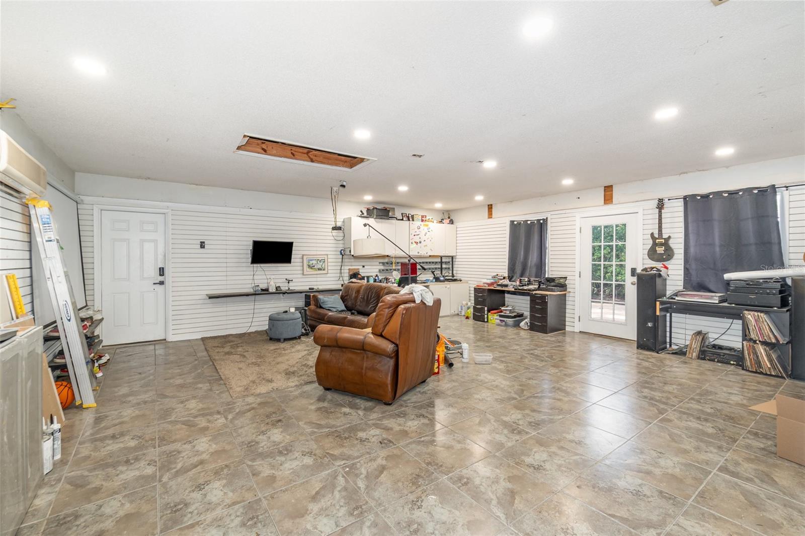 Image 31 of 42 For 203 Herrell Road