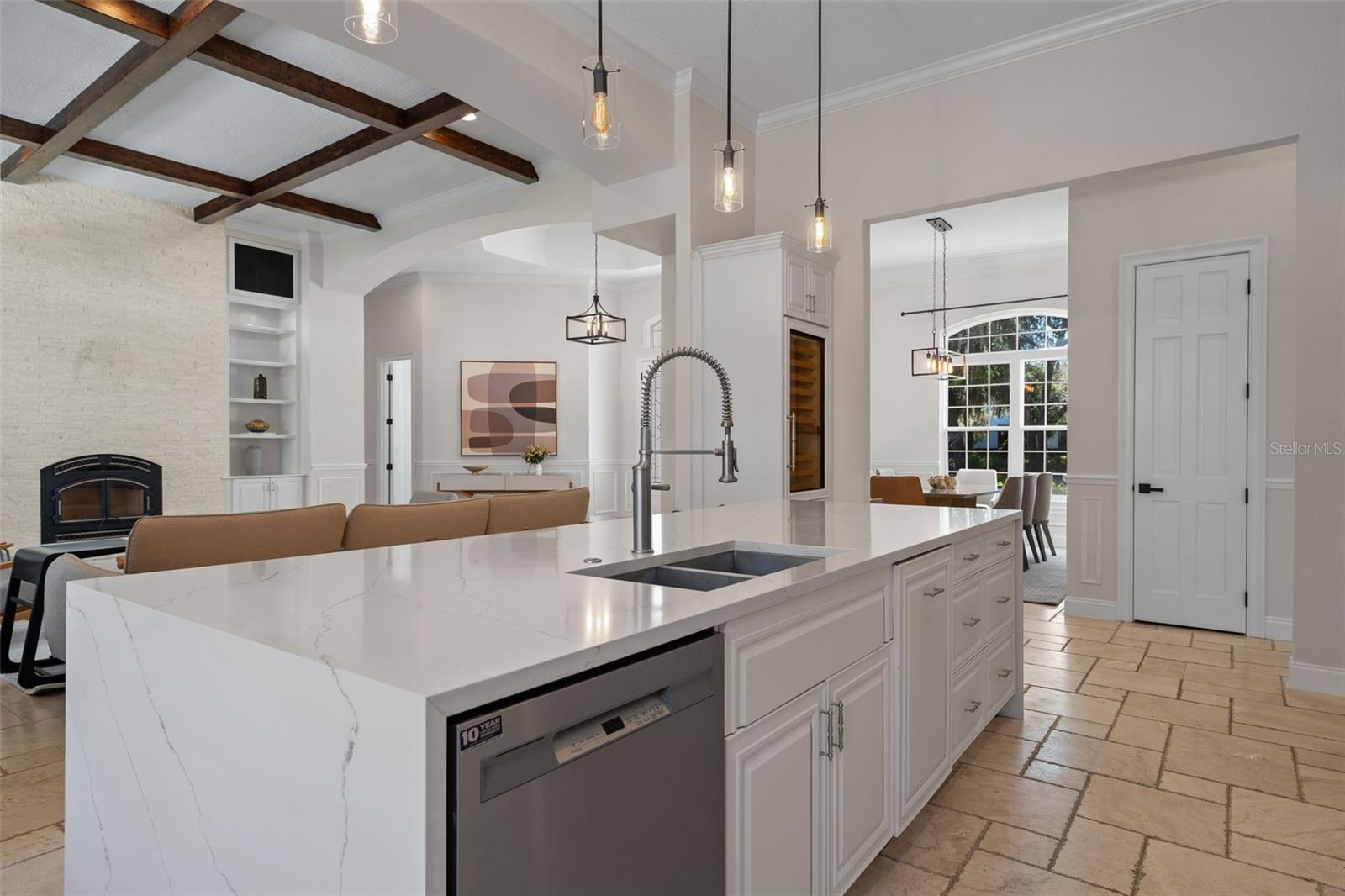 Image 15 of 53 For 10473 Cromwell Grove Ter