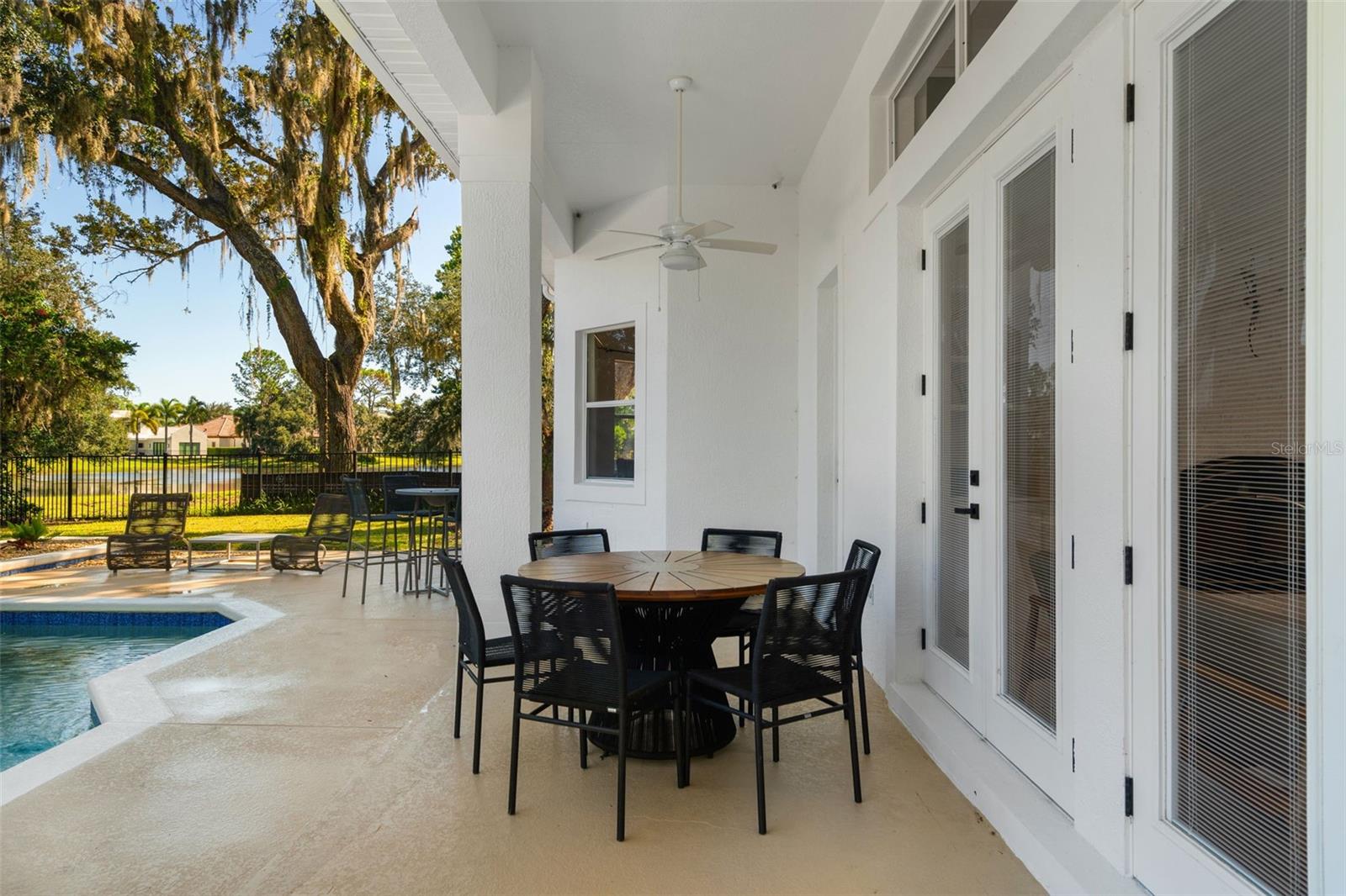 Image 16 of 53 For 10473 Cromwell Grove Ter