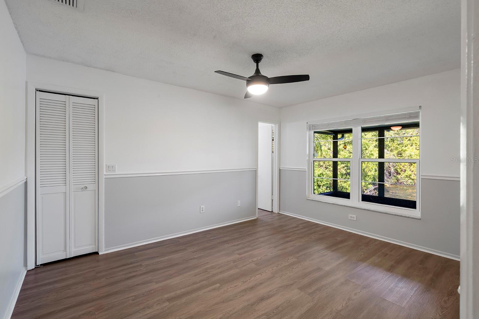 Image 14 of 34 For 2640 King Oak Circle