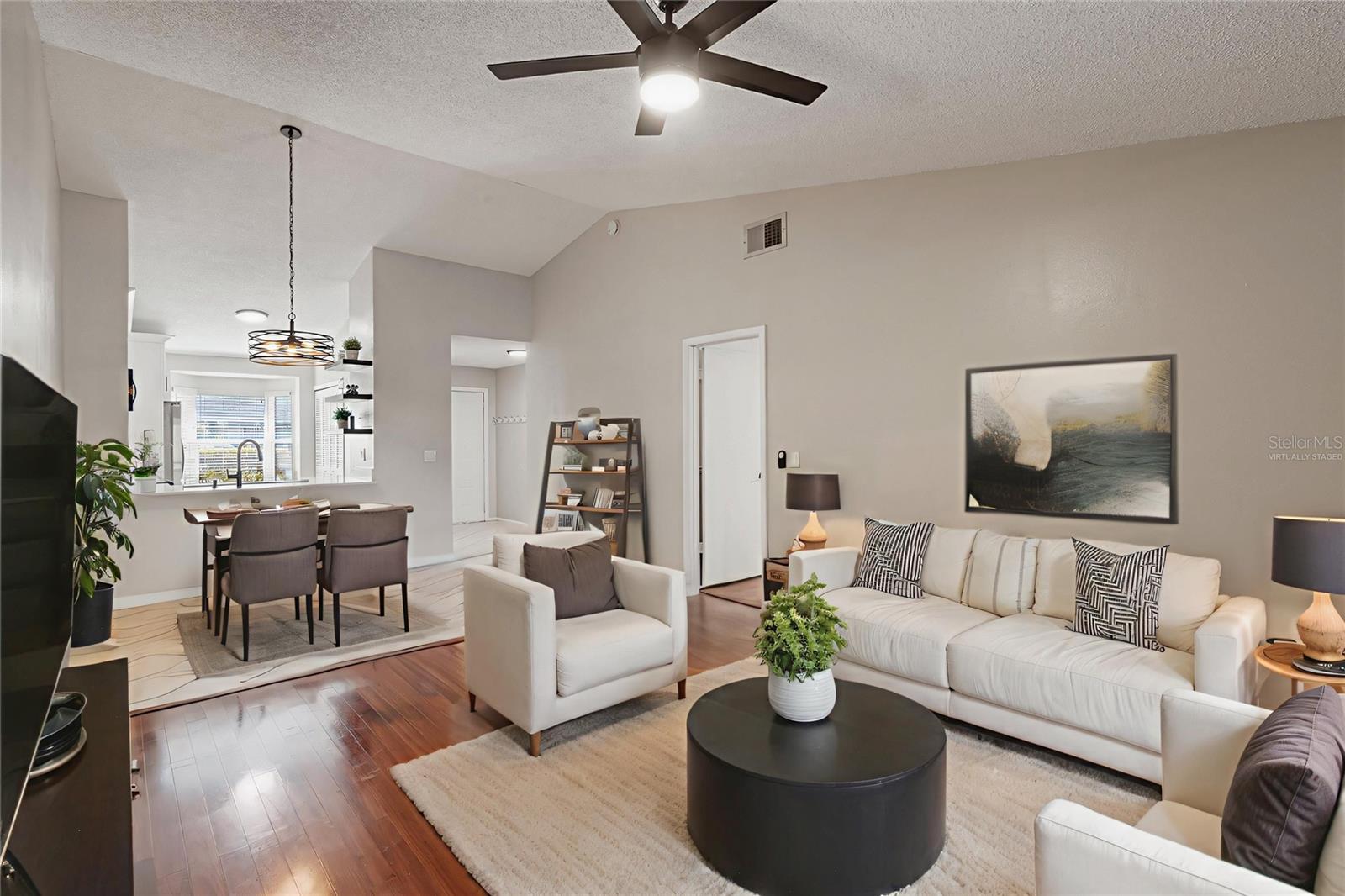 Image 7 of 34 For 2640 King Oak Circle