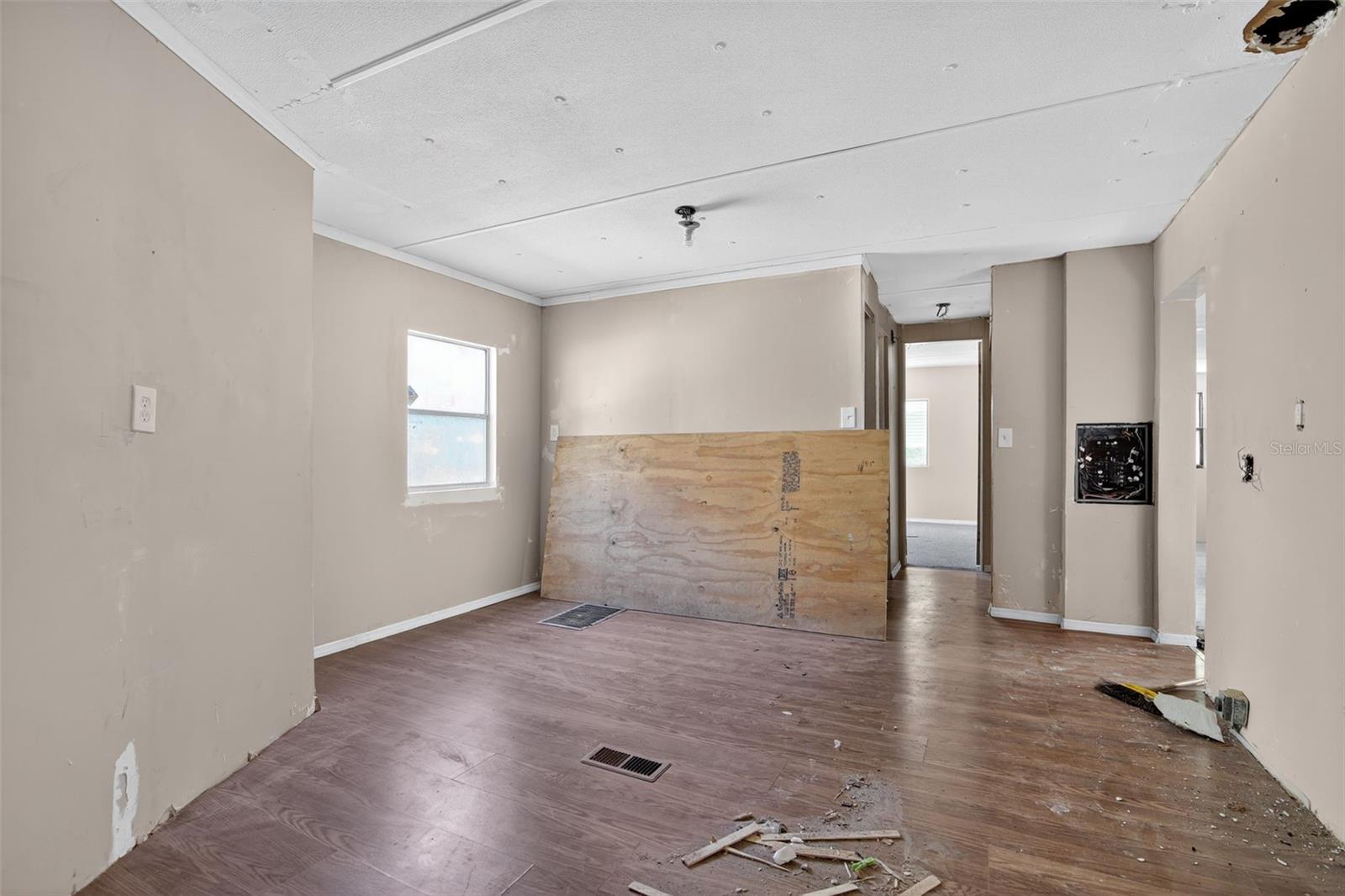 Image 8 of 30 For 3140 162nd Place