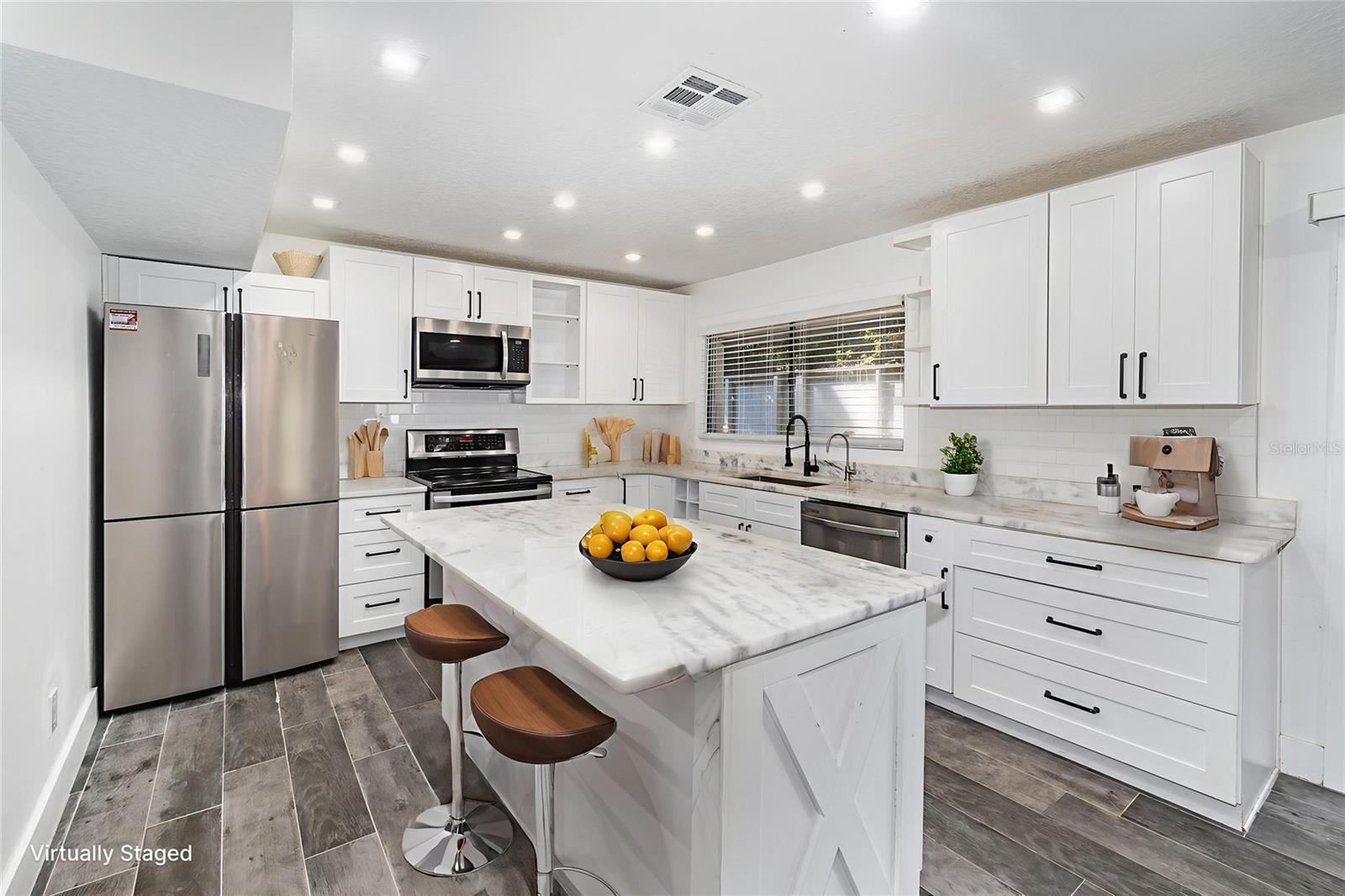 Image 10 of 28 For 209 Sweet Gum Way