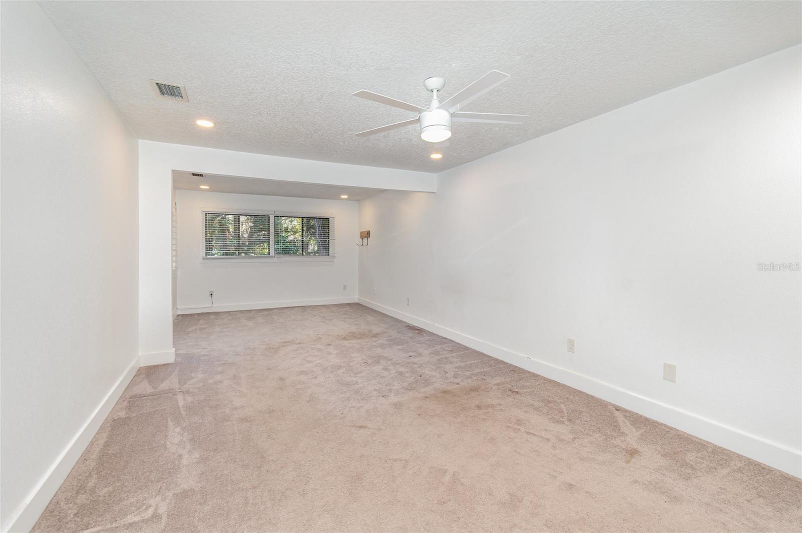 Image 21 of 28 For 209 Sweet Gum Way