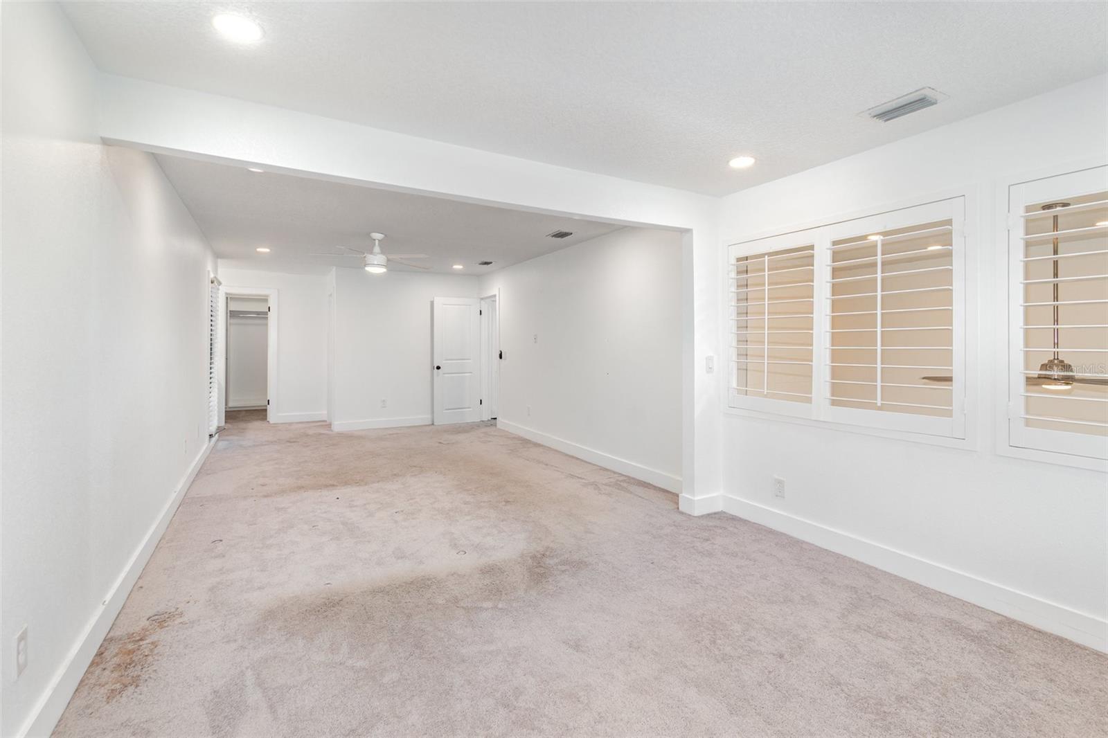 Image 23 of 28 For 209 Sweet Gum Way