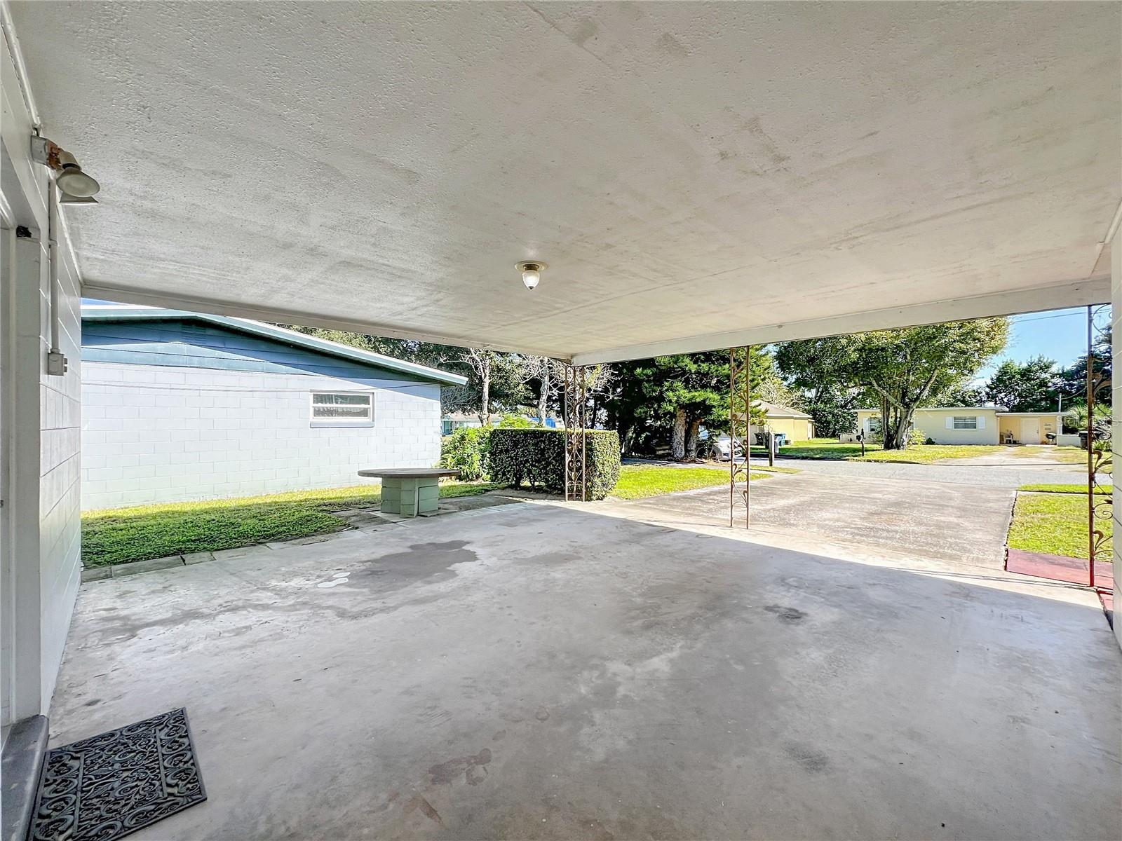 Image 2 of 35 For 1628 Larkin Avenue