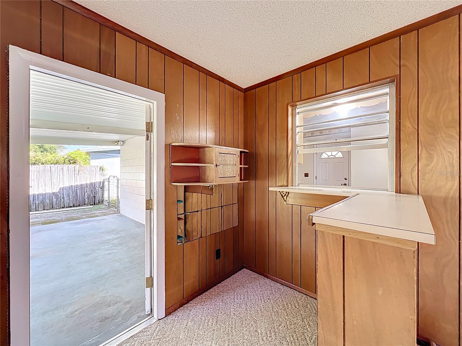 Image 27 of 35 For 1628 Larkin Avenue