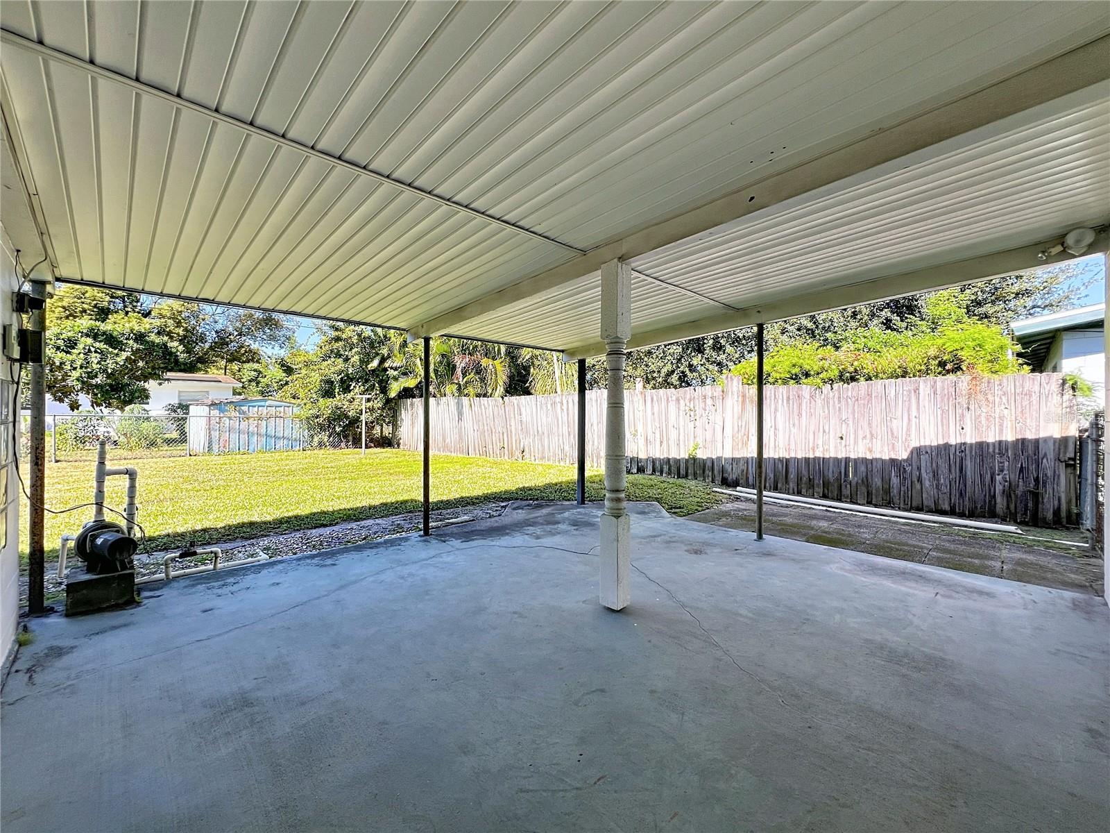 Image 30 of 35 For 1628 Larkin Avenue