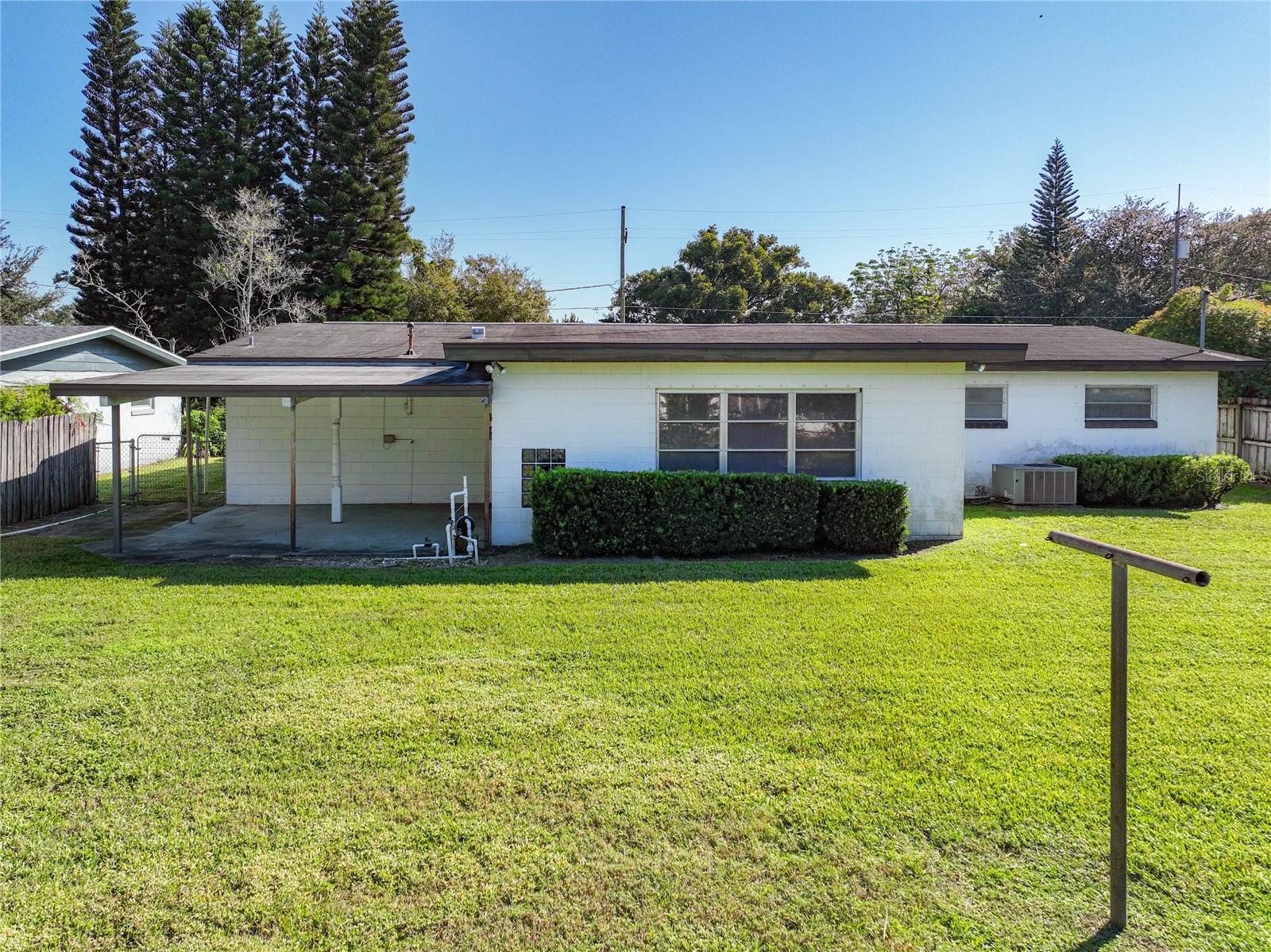 Image 32 of 35 For 1628 Larkin Avenue