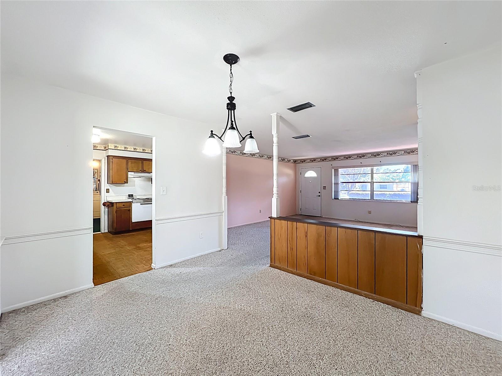 Image 9 of 35 For 1628 Larkin Avenue