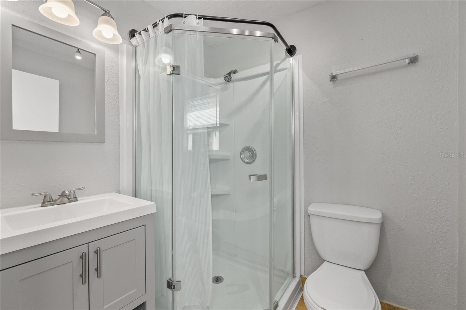 Image 11 of 24 For 6494 3rd Avenue S