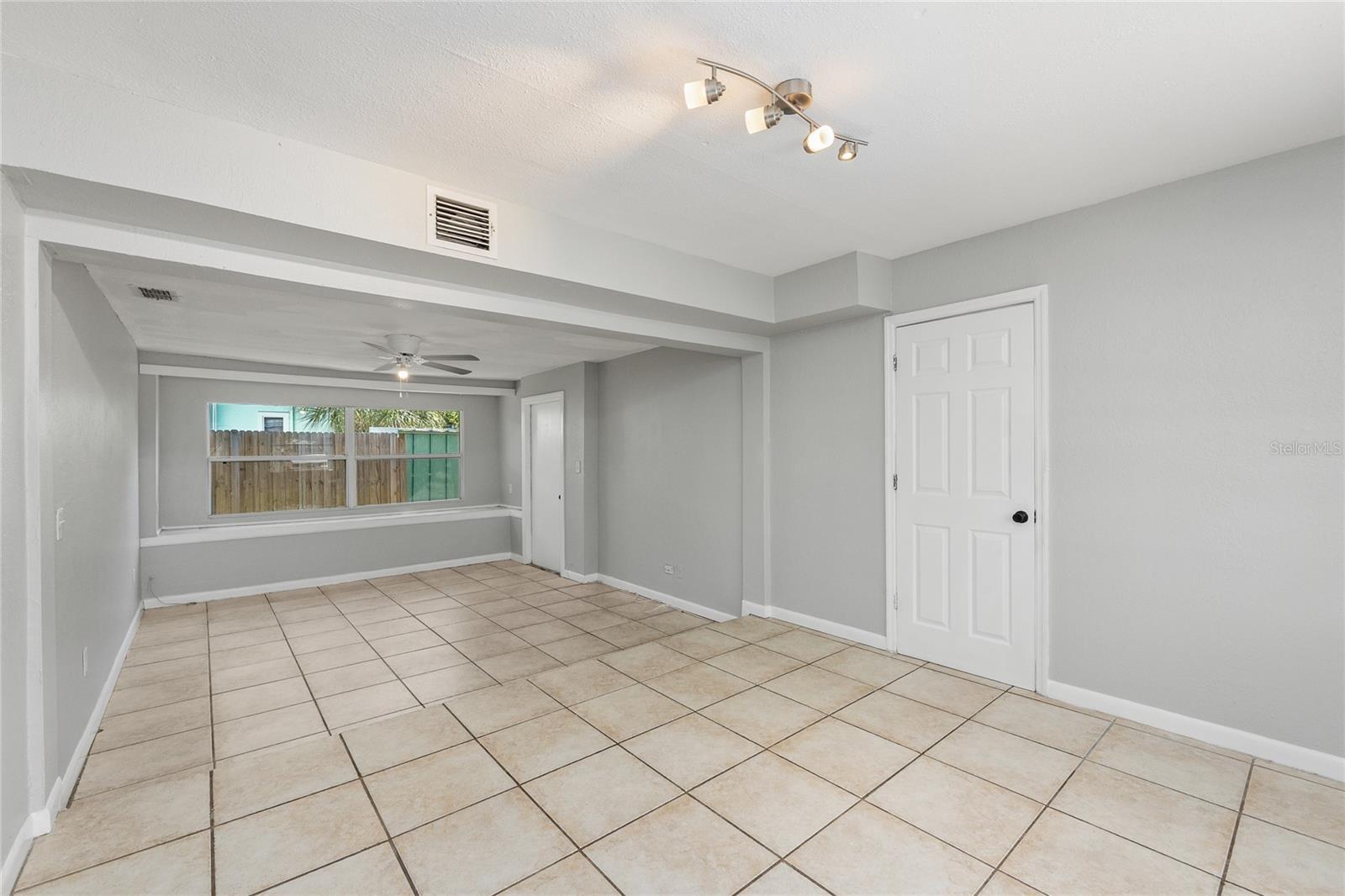 Image 12 of 24 For 6494 3rd Avenue S