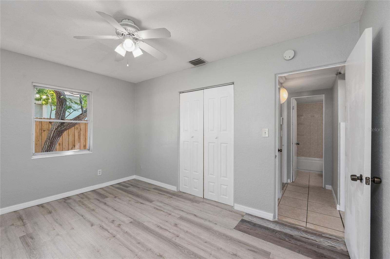 Image 9 of 24 For 6494 3rd Avenue S