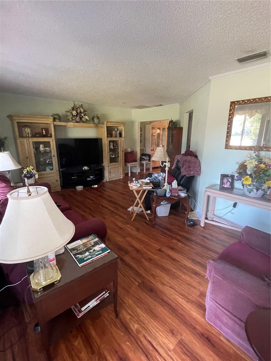 Image 10 of 15 For 10967 81st Avenue