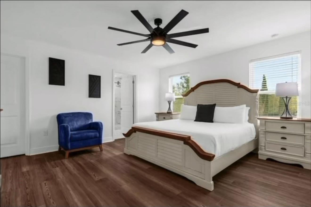 Image 10 of 37 For 4412 Acorn Court