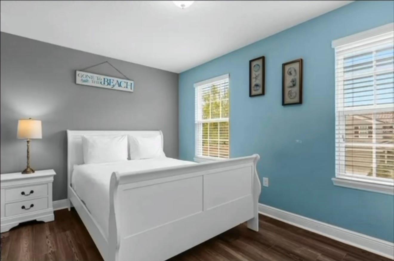 Image 25 of 37 For 4412 Acorn Court